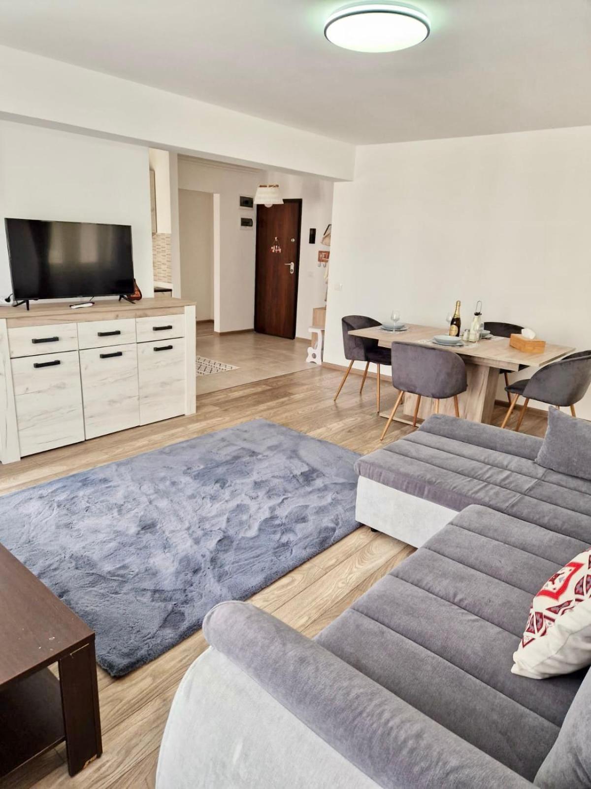 Apartment Jad - Comfortable - - Coresi Brasov