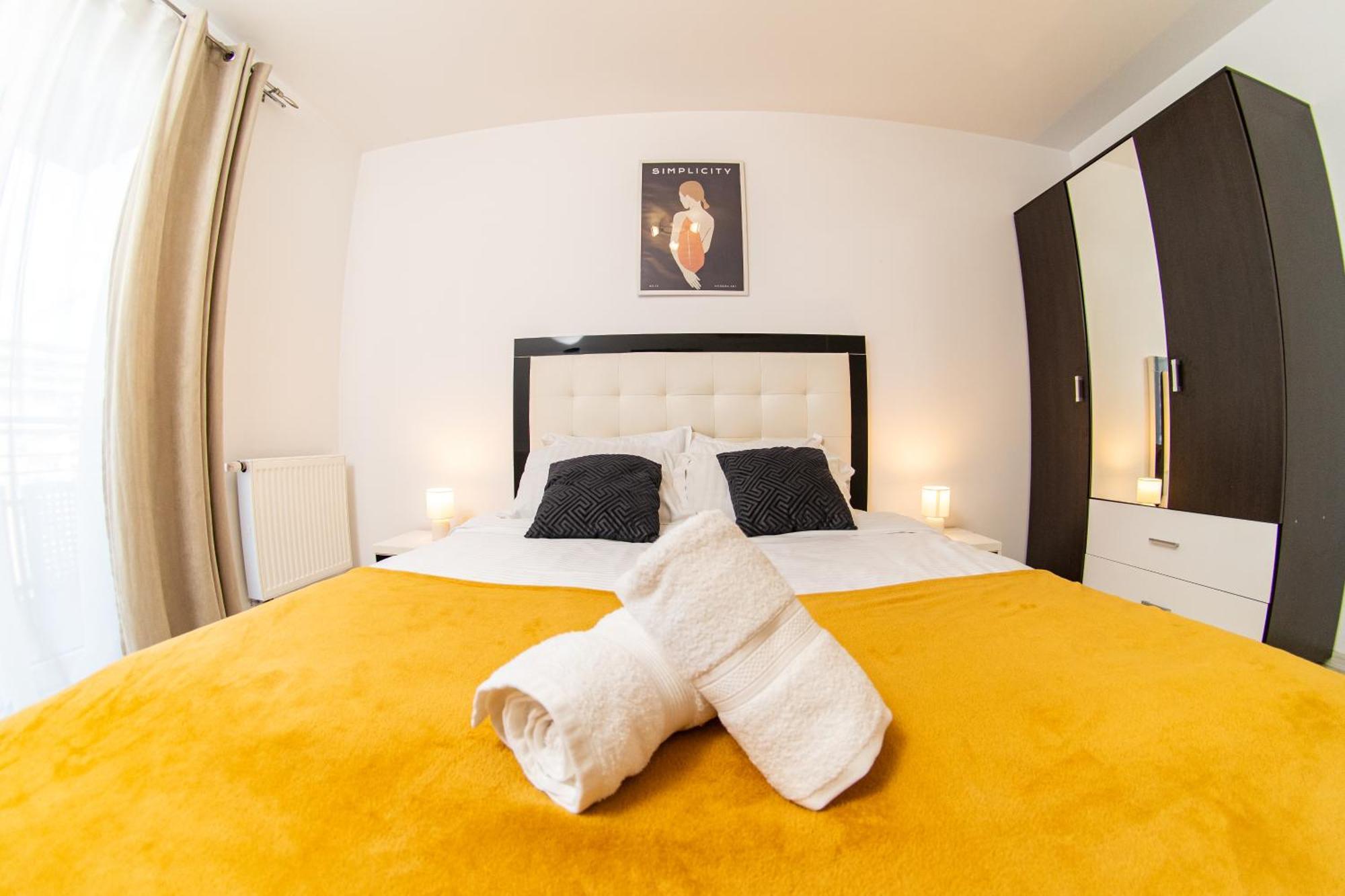 Jad - Comfortable - - Coresi Apartment